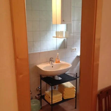 Zum Fuhrmann Apartament *