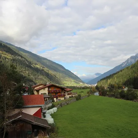 Zum Fuhrmann Apartament *